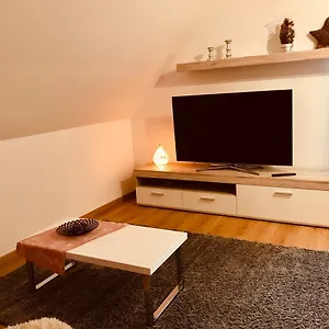 Großes 1-zimmer Wohlfühl-appartement Rednitzhembach